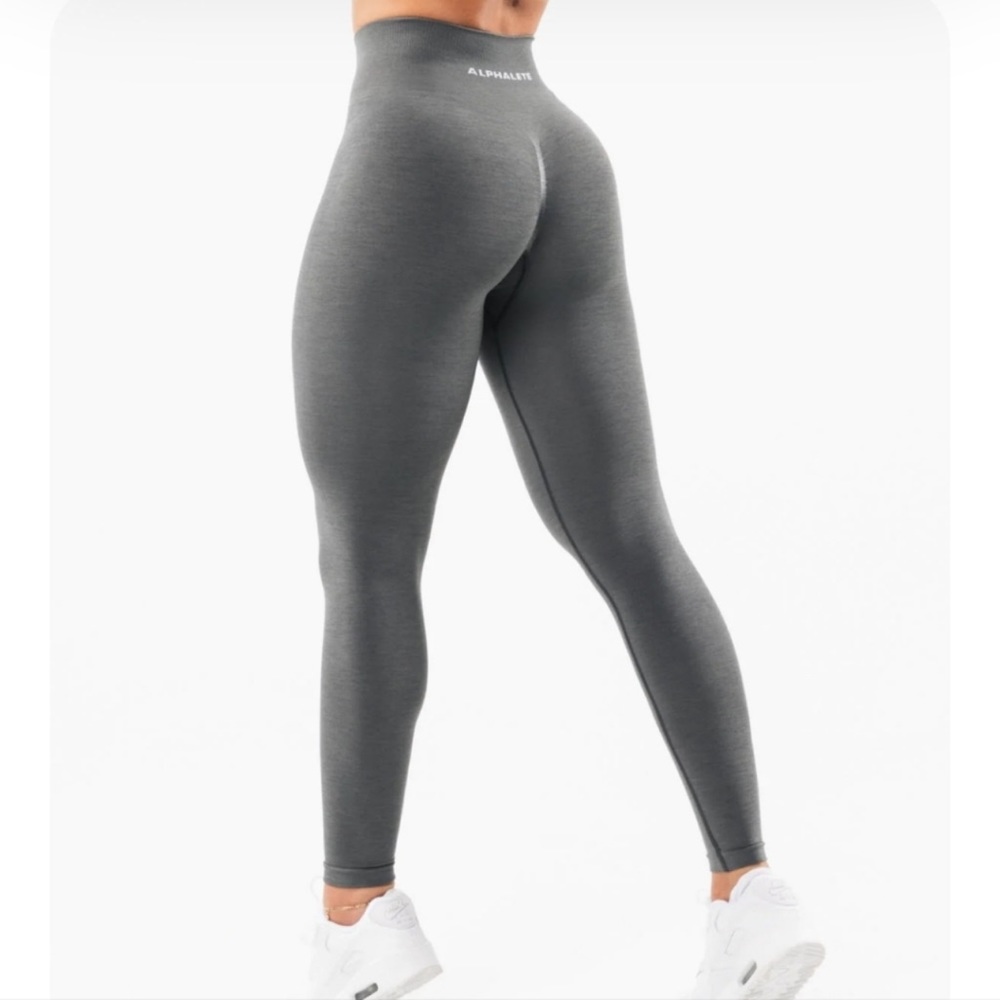 ALPHALETE amplify leggings